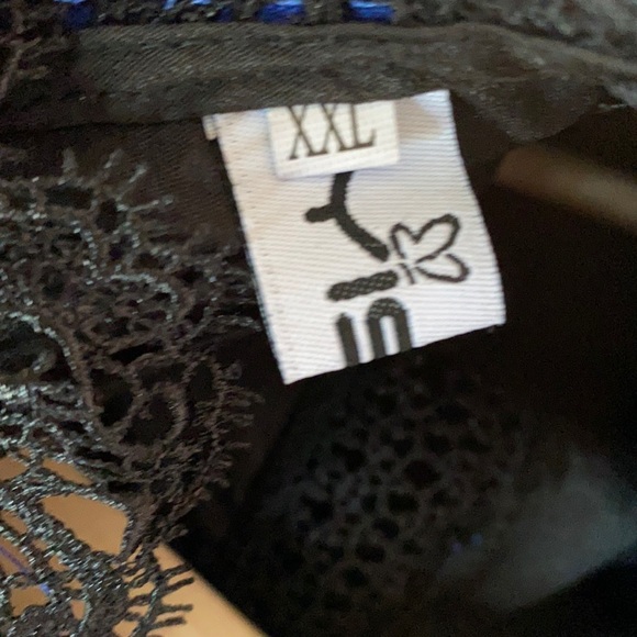 Elegant Blue and Black lace maxi dress - Picture 3 of 3